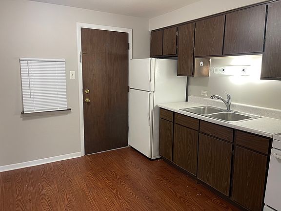 2nd image of 7031 170th St APT 1E