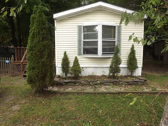 3rd image of 55 Lakeside Dr