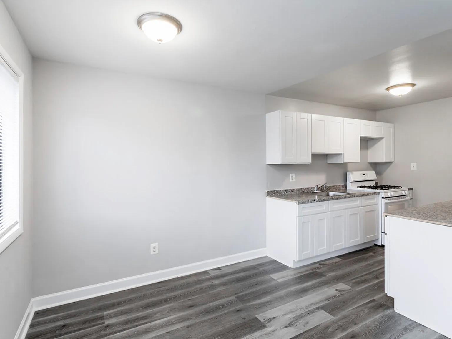 The Swift and The Current Apartments — Photo 2