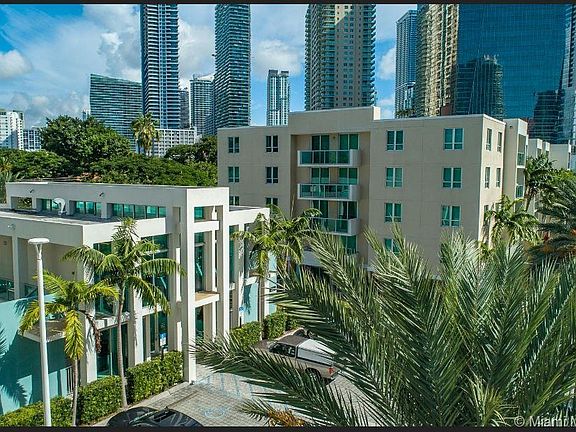 4th image of 1550 Brickell Ave #50