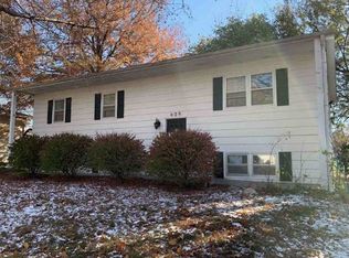 609 Lawrence St, Carbondale, KS 66414