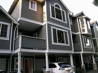 8322 166th Ave NE #2, Redmond, WA 98052