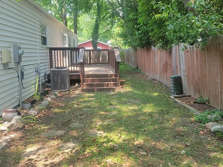 512 S Kings Point Rd — Photo 20