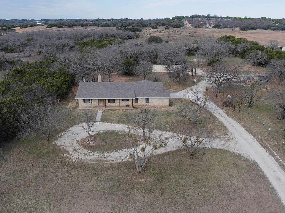 1st image of 610 County Road 141