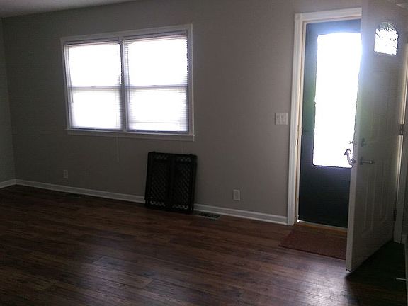 5th image of 606 John D Wear Ave