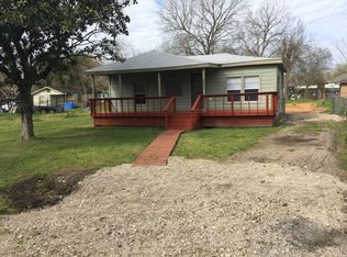 6706 Locust St, Hitchcock, TX 77563