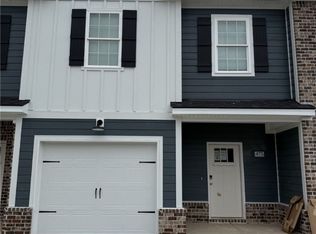 475 Sandbar Ln, Statesboro, GA 30458