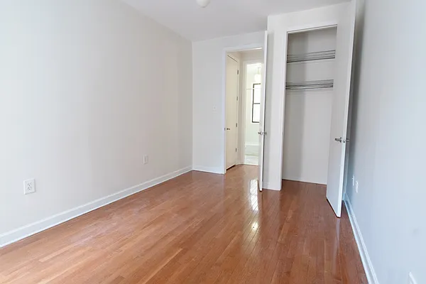 Rented by Julianna Realty Corp | media 20