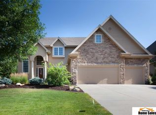 19516 Marcy St, Elkhorn, NE 68022