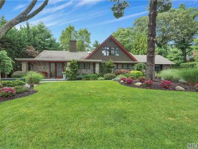121 Percheron Ln, Roslyn Heights, NY, 11577