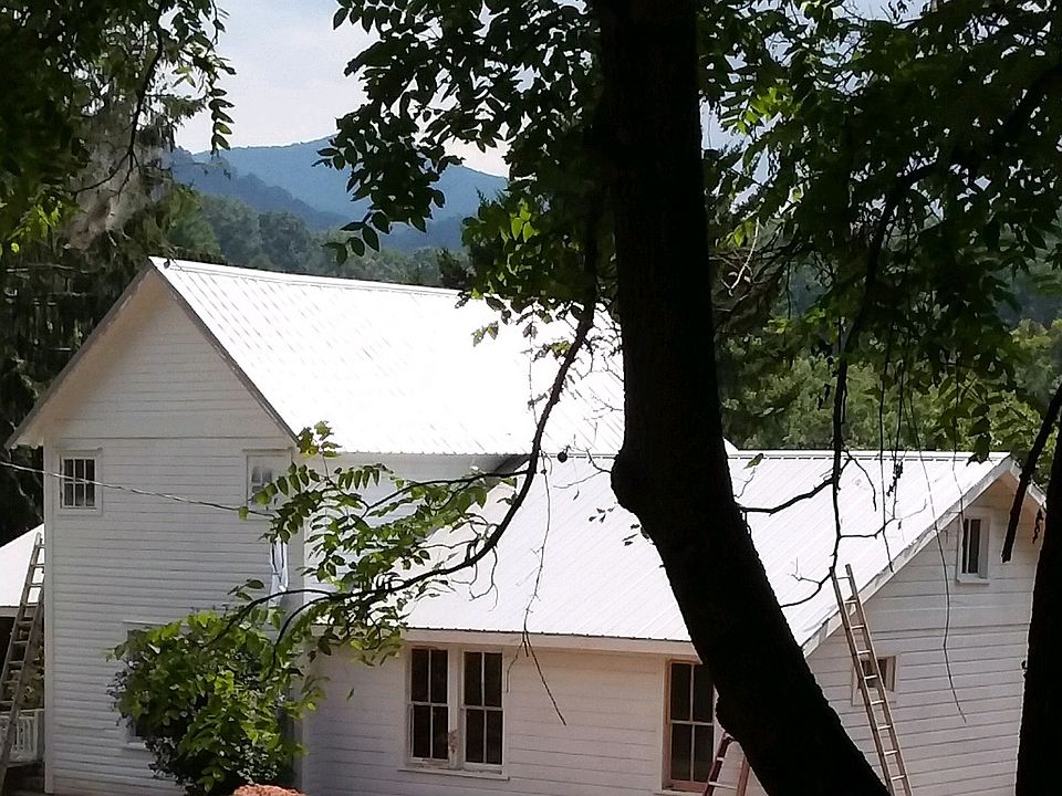 1st image of 717 East St