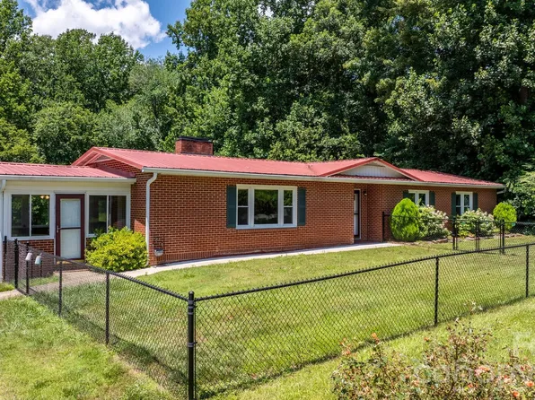 6264 Us Highway 221 S, Marion, NC 28752