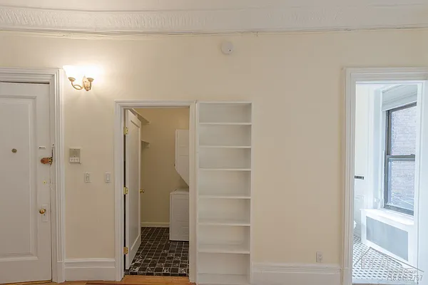 Rented by Ideal Properties Group | media 19