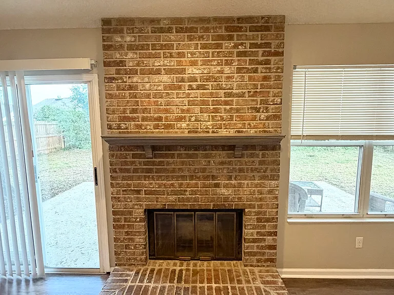 14174 Hampton Falls Dr N — Photo 8
