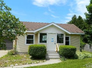 96 Tierney Rd, Bay City, MI 48708