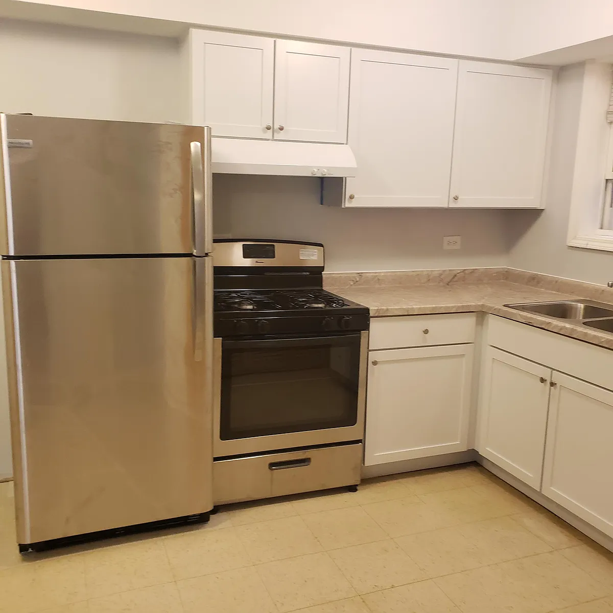 Building Photo - 1062 W Taylor St #2R