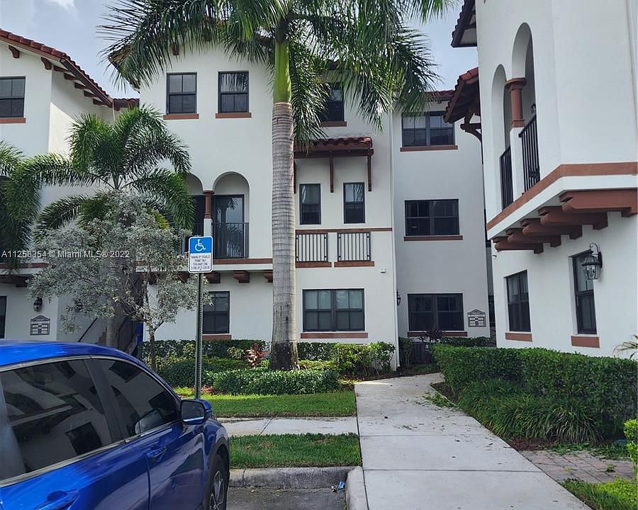 1st image of 10600 NW 88th St APT 216