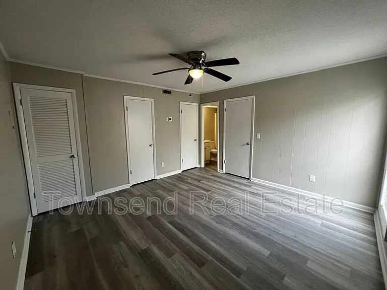 5874C Century Oaks Dr — Photo 9