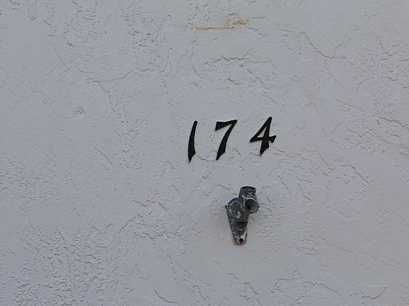 3rd image of 174 Florida Shores Blvd