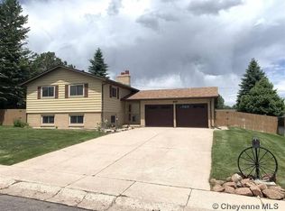 830 Golden Hl, Cheyenne, WY 82009