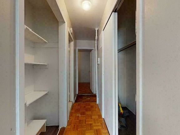 5th image of 548 W 50th St #C4rw