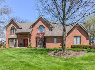 8244 Fawnsbrook Dr, Fishers, IN 46038