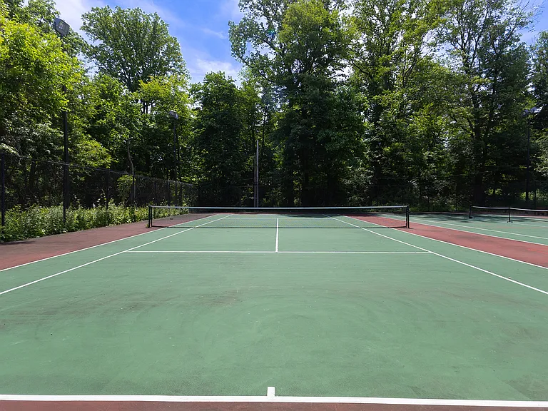 Summit Park Tennis/Pickleball Court