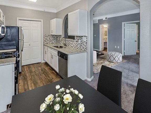 2nd image of 1200 College Pkwy #2302900