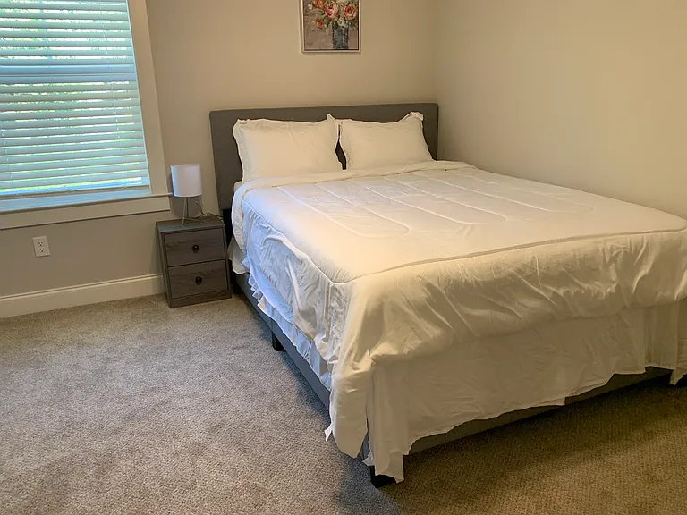 425 Live Oak Dr — Photo 27