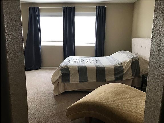 3rd image of 6031 Moonlight Beach St