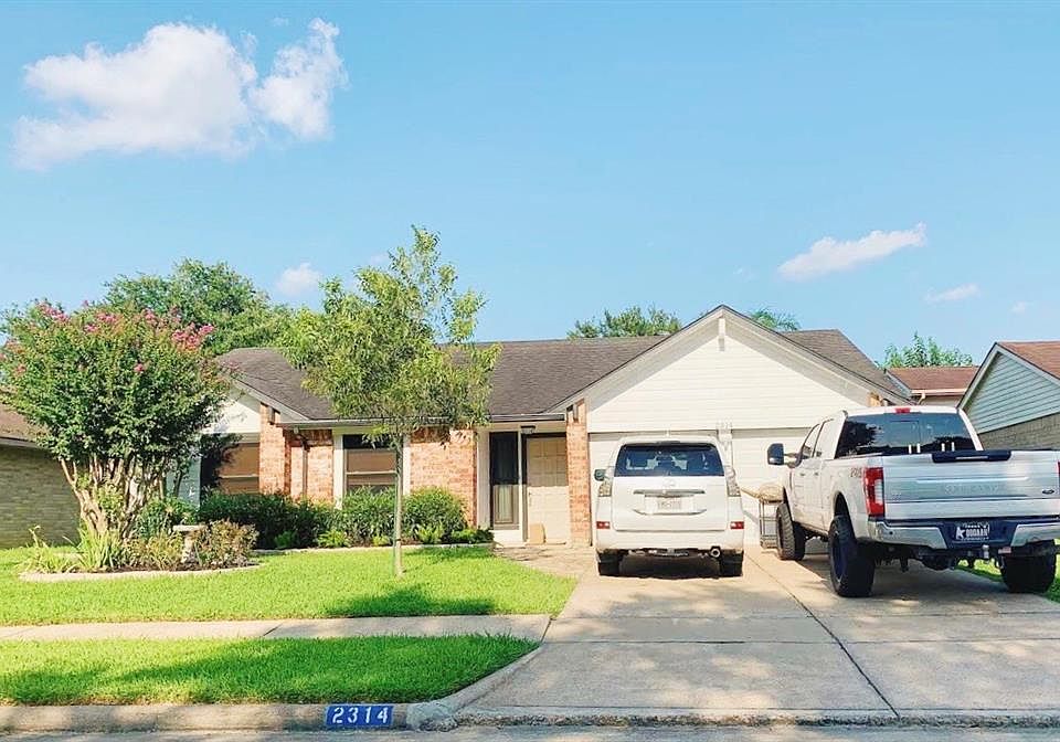 1st image of 2314 Gunston Ct