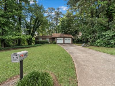 2935 Sawgrass Trl SW, Lilburn, GA, 30047