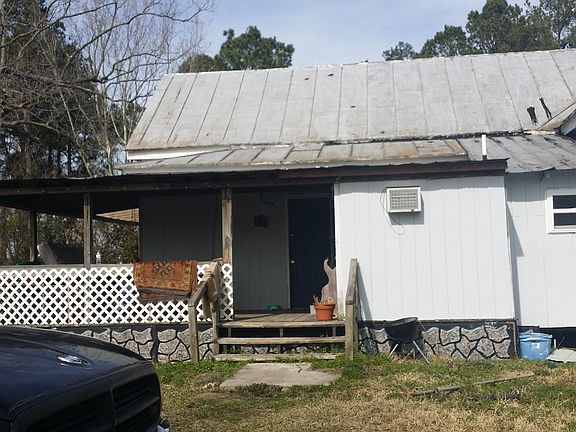 wrap around porch