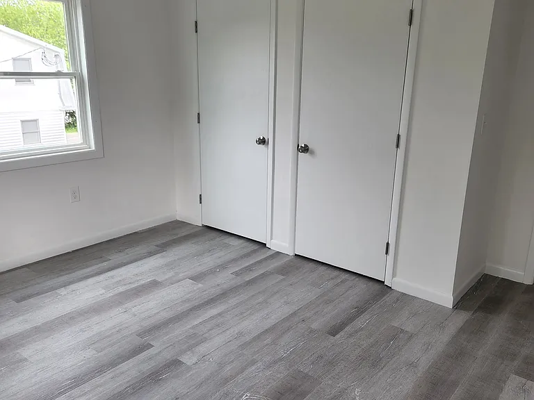 430 Grandview Ave #9 — Photo 14