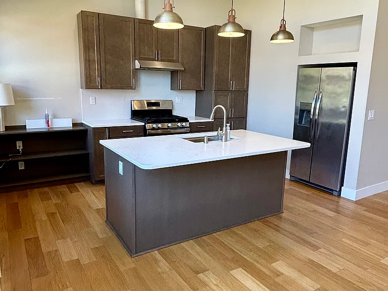 1639 Alameda Ave #202 — Photo 9