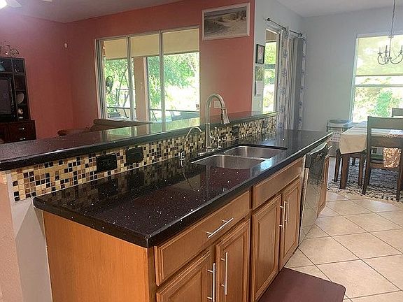 4th image of 8102 Silver Birch Way