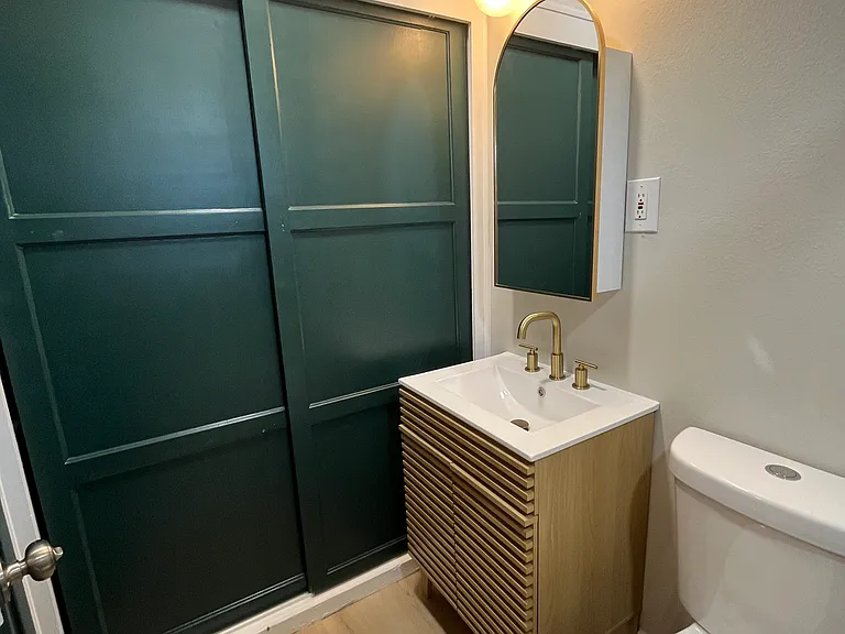 3557 McKenzie St — Photo 12