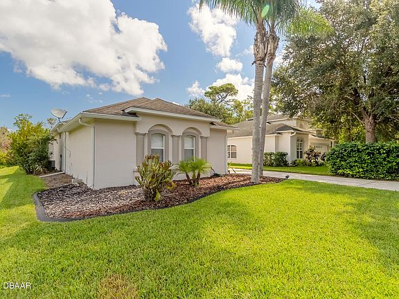 4th image of 6011 Wesley Park Dr