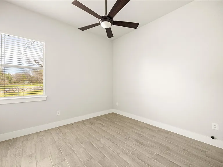 409 Cleveland Rd #409 — Photo 9