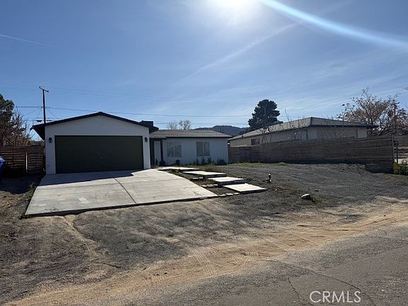 2nd image of 61591 La Jolla Dr