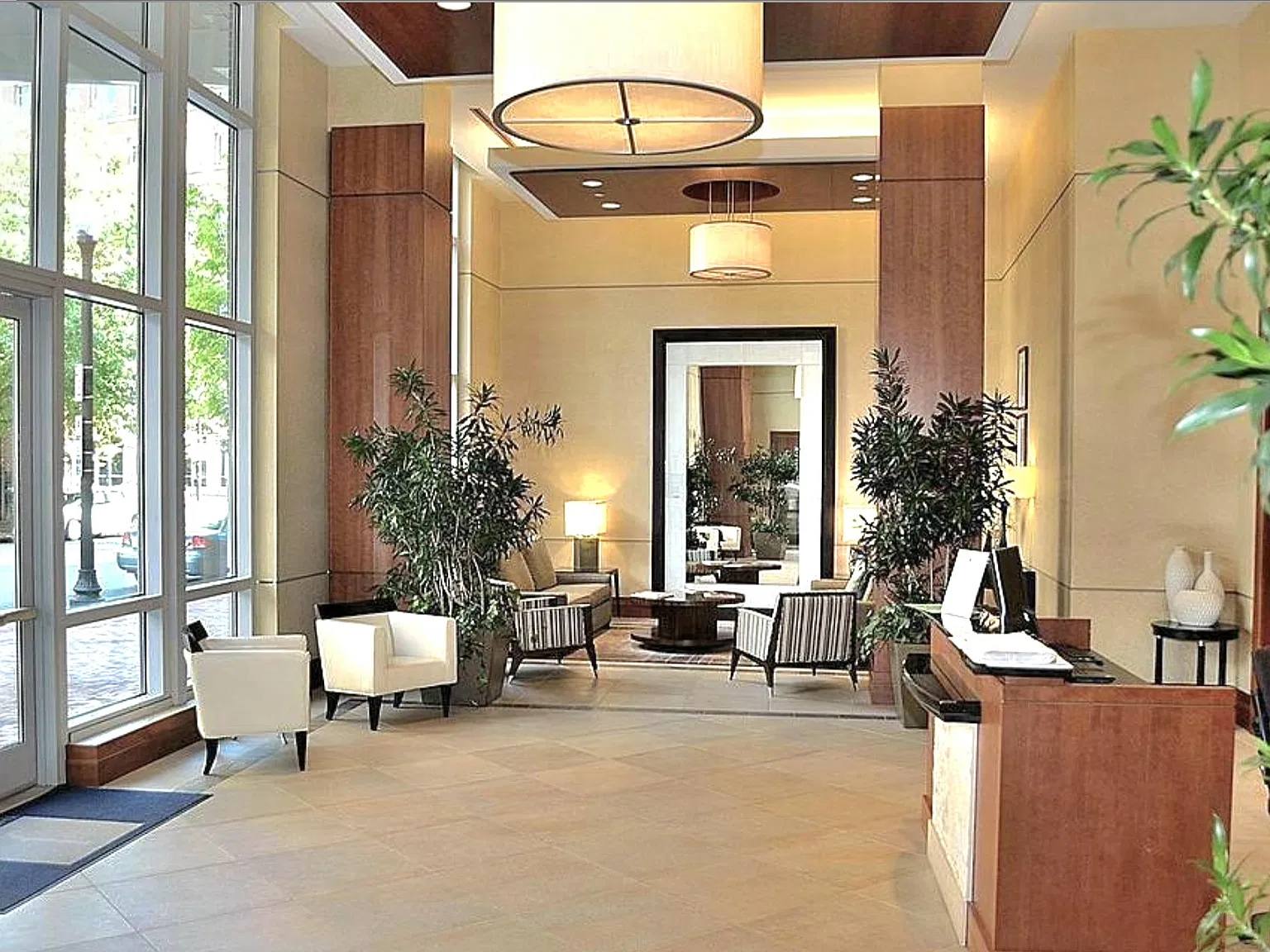 2 bed, 1087 sqft, $2,700 — Photo 3