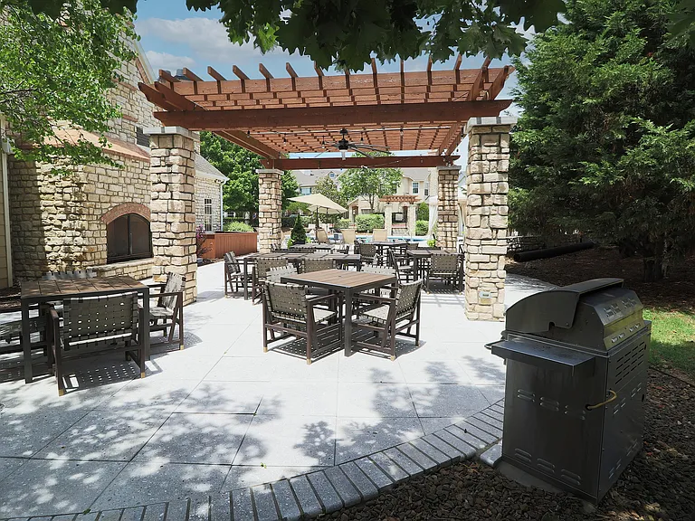 Stone Manor Apartment Homes — Photo 49