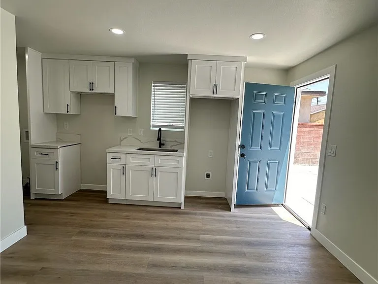 8939 Elizabeth Ave #E — Photo 3