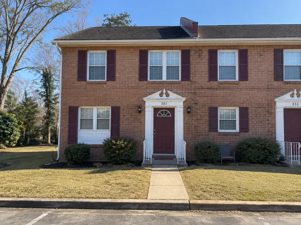 351 Oak Dr, Lexington, SC 29073
