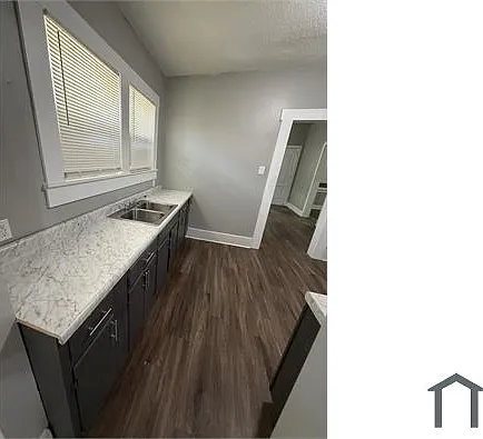 1134 Decatur St — Photo 7