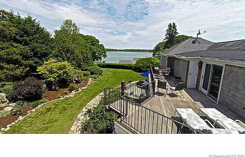 2nd image of 4 Seagull Ln