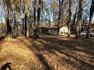 237 Kings Rd, Karnack, TX 75661