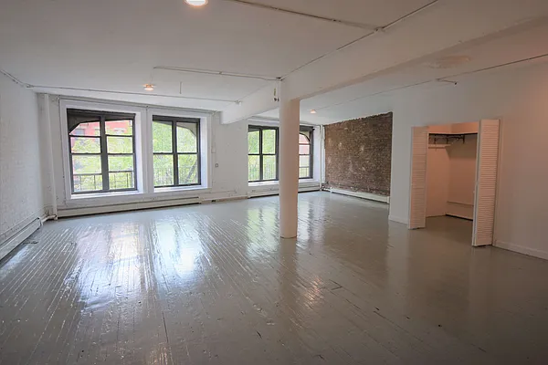 Rented by Bold New York | media 3