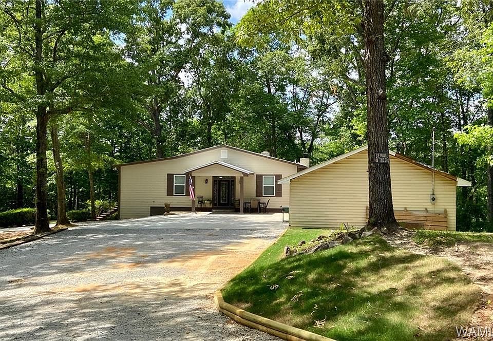 1st image of 13582 Simmons Dr