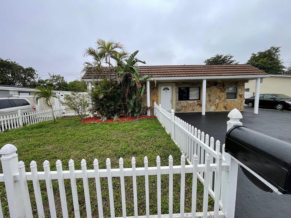 1st image of 4312 SW 50th Street